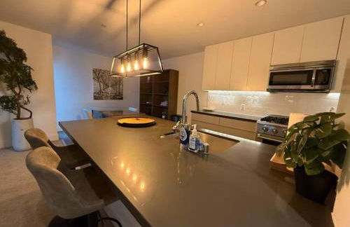 Sharon Green apartments by FantasticStay - Photo 12