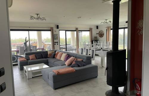 Maison moderne au calme avec billard, jacuzzi, bain à remous, piscine, Babyfoot - Foto 15