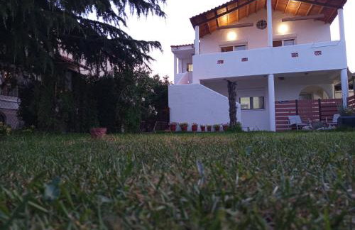 elia ofrynion - Photo 53