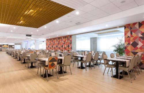 Aparthotel Acuasol - Photo 48