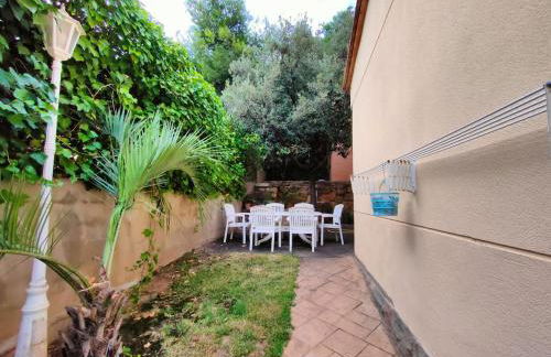 Precioso chalet 4 habitaciones con Piscina comunitaria - Photo 32