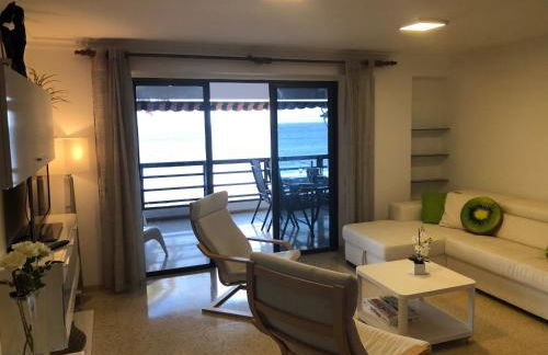 Espectacular en primera línea de la playa - Foto 33