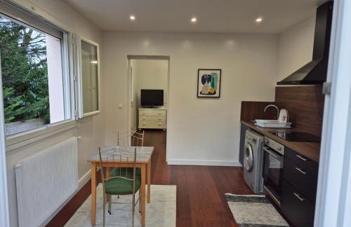 Superbe F2 rénové Terrasse fleurie - Foto 3