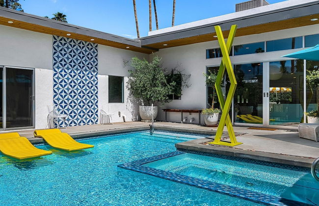 Four Palms in Deepwell Estates - Photo 3