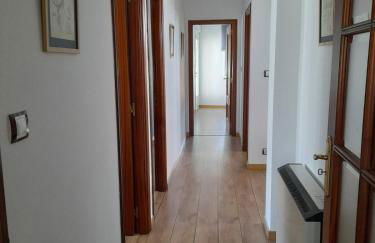 Amplio y céntrico piso en O Grove - Foto 8