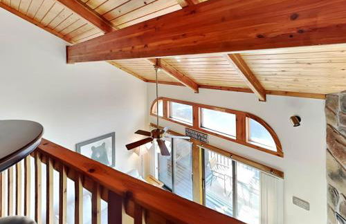 Alpine Loft and Lake - Foto 23