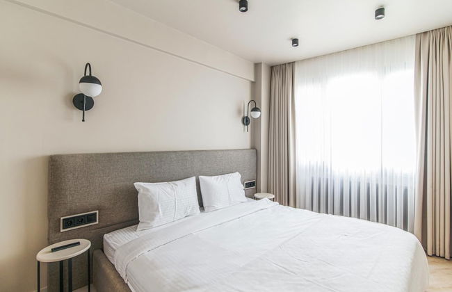 Chic and Convenient Flat in Central Besiktas - Photo 13