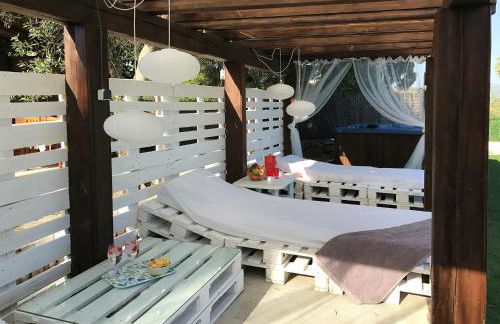 Spacious villa in Can Trabal with private pool and jacuzzi 980 m² - Foto 13