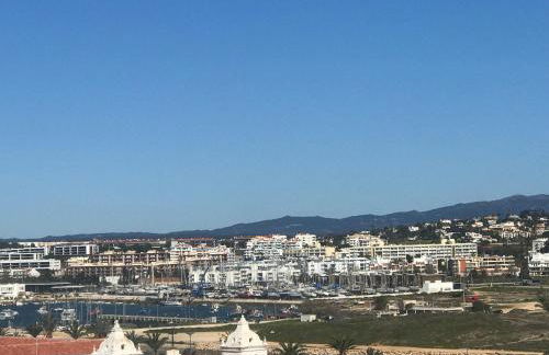 HENRI'S APARTMENTS - Pateo de Santo António - Foto 20