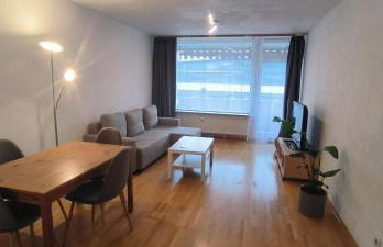 MINDESTBUCHUNG 3 Monate!!! Optimal gelegen in NI, nur 10 km nach Frankfurt Main und zum Flughafen - Foto 1