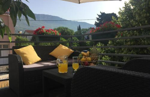 Sunflower-beautiful Modern Apt. w. Terrace&garden - Foto 45