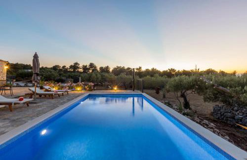 Island Getaway - Heritage House - Photo 57