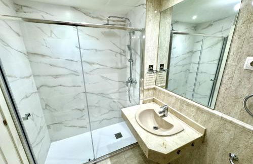 Luxury apartment - Swimming pool - Photo 7