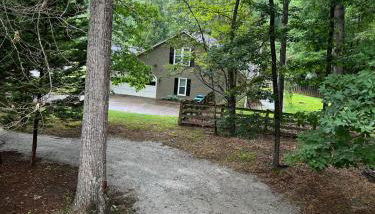 Modern Basement Retreat 2BR King suite - Foto 3