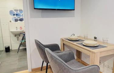 Kleines Juwel mit super Komfort - Fußbodenheizung, Regendusche, Waschmaschine - Foto 1