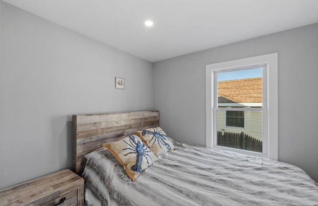 Modern Cottage Perfect For Winter Rental - Photo 15