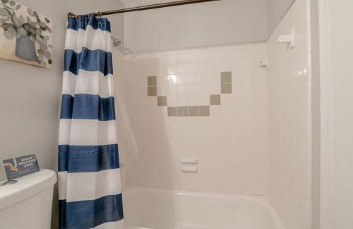 Parkhill Place- Mins from University of South AL - Foto 33