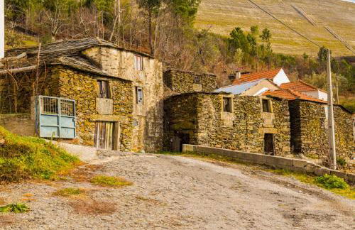 "Casa Da Russa" Mountain Experience - Photo 26