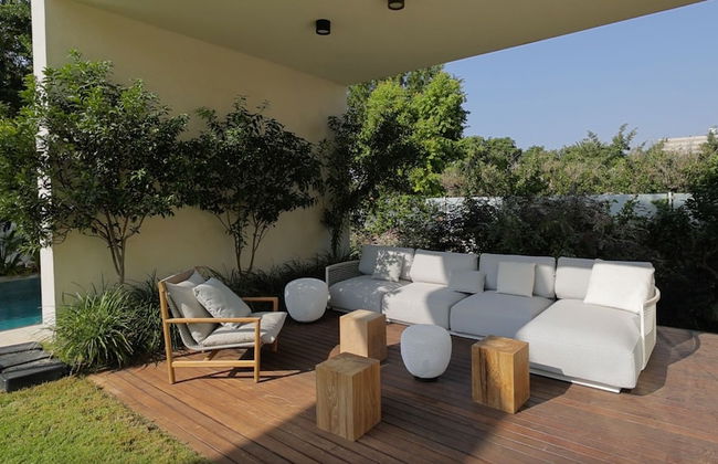 Luxurious Coastal Villa w Pool & Garden - Foto 44