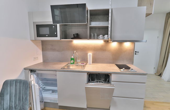 Vienna Lotus Apartment - Photo 4