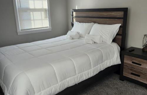 Renovated 3BR Home Close to Fort Liberty - Foto 9