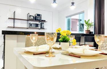 APË GOLD NO CENTRO DA CIDADE COM AR E CAMA KINg - Foto 63