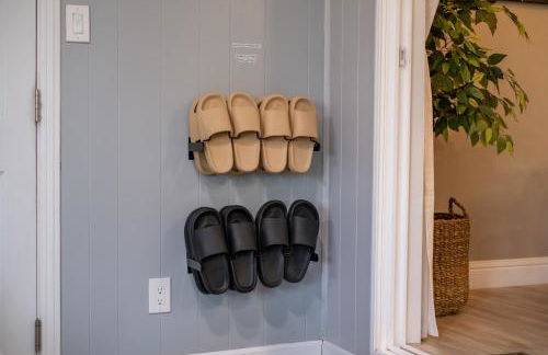 MtnCity Views 4BR Firepit FamilyRetreat NearUNR - Foto 56