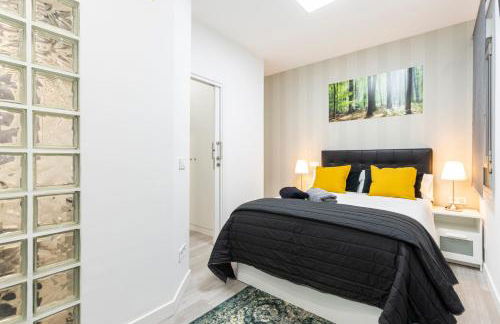 Madrid Río Apartment - Photo 20