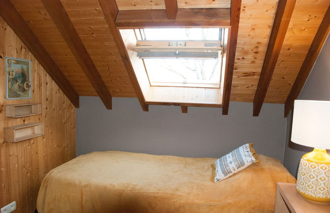 Perfect Spot on Edge of Large Woods with Hot Tub - Photo 8