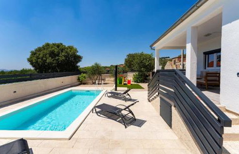 3 Bedroom Awesome Home In Rastevic - Foto 10