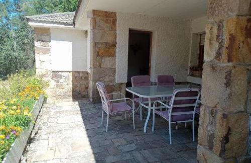 Derroñadas . Casa con enorme jardín y tenis. - Foto 4