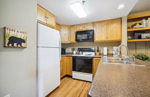 Amazing view, location, ski back trails, sports center, pool Highridge B4 Highridge - Foto 10