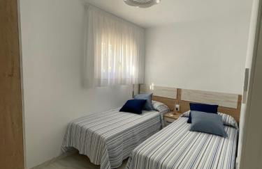 Wifi, Aire Acondicionado y playa a dos minutos a pie - Photo 9