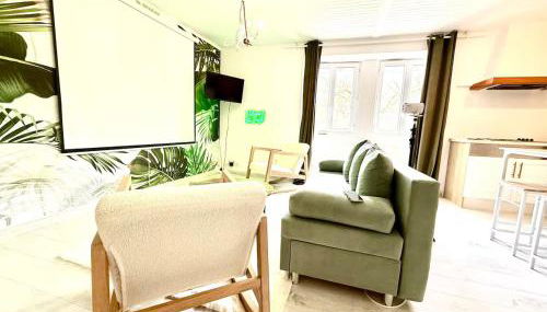 Balneo & Ciné - Jungle Touch - Direct Genève - Gare Bellegarde - Foto 5