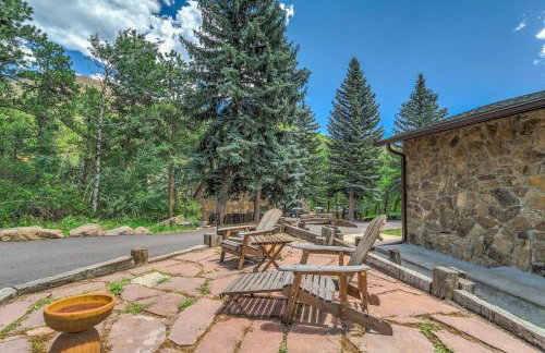 Upper Stone Lodge - Hot Tub & Game Room - Upper Unit - Foto 5