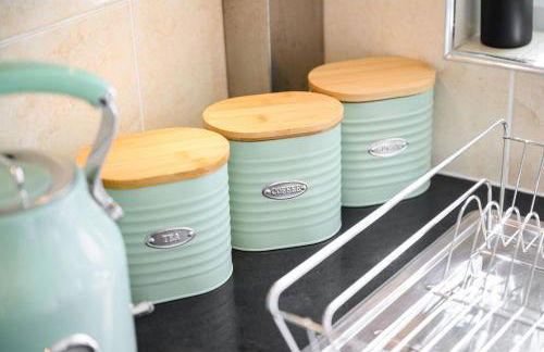 Bright and Cosy 3-bedroom Home near Manchester - Free parking - Sleeps 6 - Foto 29