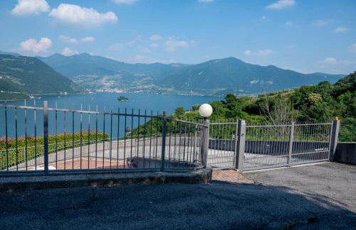 Italian vacation Homes - Iseo Lake Vista Retreat - Photo 51