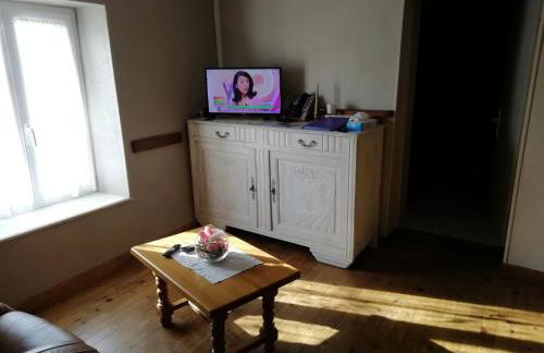 Gîte 2 chambres avec WiFi, proche Luxeuil-les-Bains - FR-1-583-368 - Foto 3