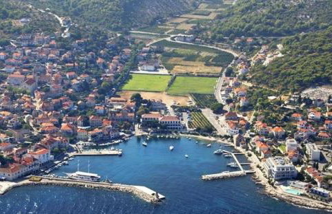 Apartment Jela - Photo 8