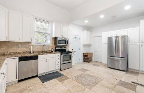 Spacious Homey Stay with Games, Gym, Near Downtown - Foto 9