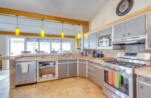 6 Mi to Chico Hot Springs Villa with River Access - Foto 10