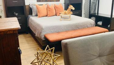 Ultimate Man Cave Garage studio minutes to Whatever YOU do - Foto 5