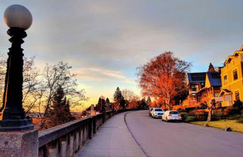 Walker's Paradise 1 with 2 free parking lots - Foto 32