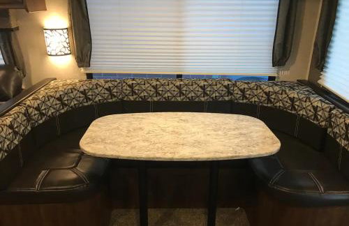 Heartland North Trail 31' RV - Photo 18