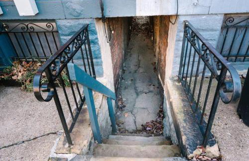 Free Parking - High Speed Internet - Yard - Foto 25