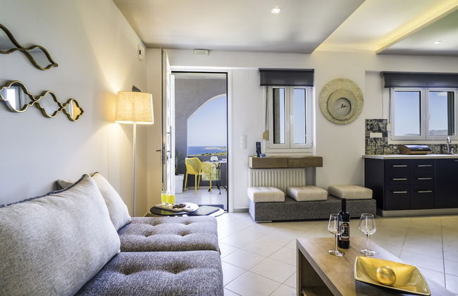 Talos Luxury Suites - Photo 33