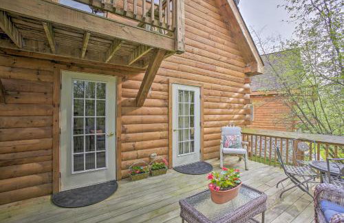 Resort Cabin with Fire Pit Golf, Hike and Play! - Foto 22