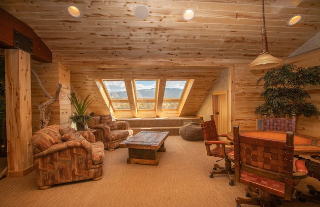 Cougar Ridge Resort, LLC - Photo 52