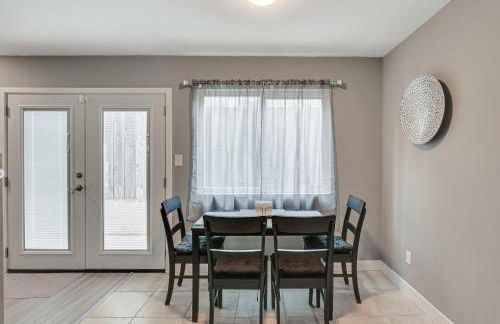 Fireplace, Hot Tub, Patio and BBQ San Diego Home - Foto 9