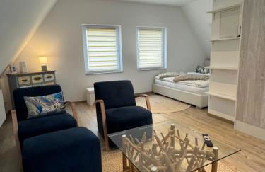 Dachgeschosswohnung Benther Berg, Contactless Check-in, free parking, Vollsaniert und Renoviert 2025 - Foto 5